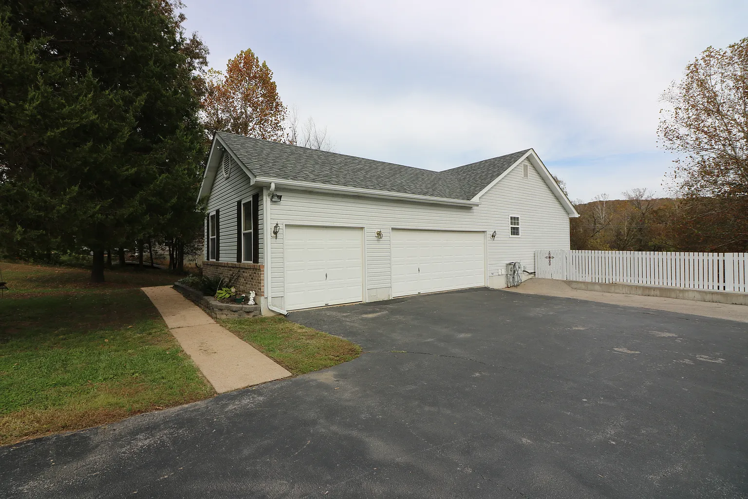 1783 Fawn Cir photo 1