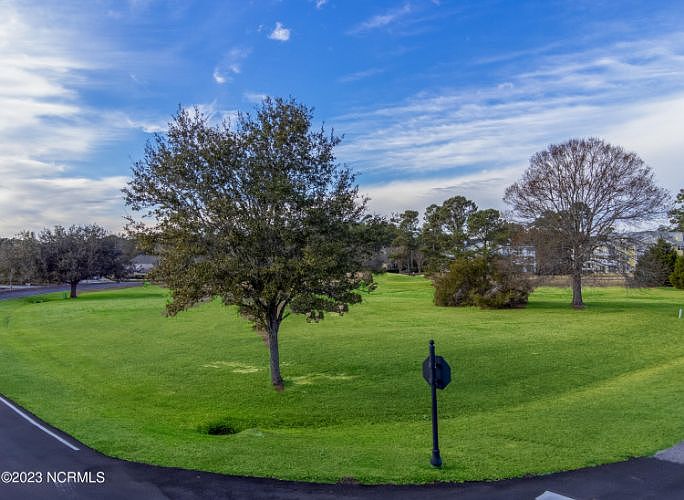 1st image of 257 Monmouth Dr NW