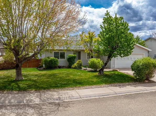 1717 Orchard Ave, Silt, CO 81652