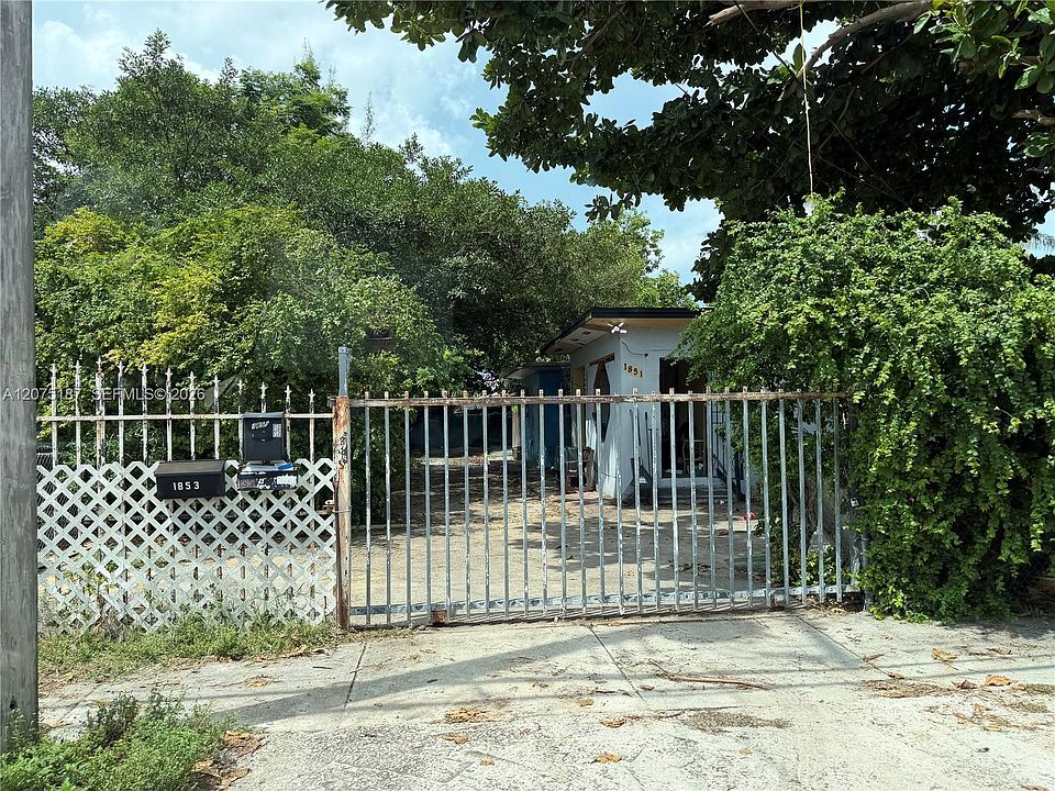 2nd image of 1851 NW 34th St