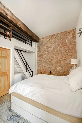 Sold by Compass | media 8