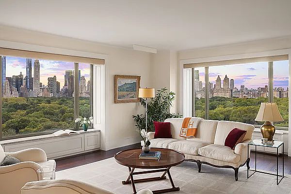 1st image of 980 5th Ave APT 17A