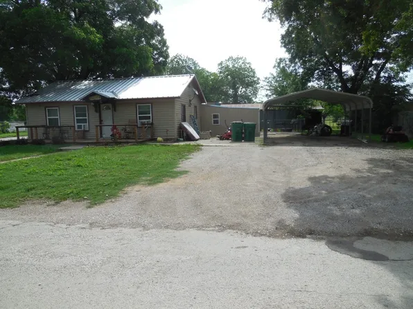 500 S Halbryan St, Eastland, TX 76448