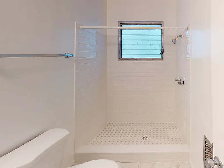 Parkvue Apartments — Photo 15
