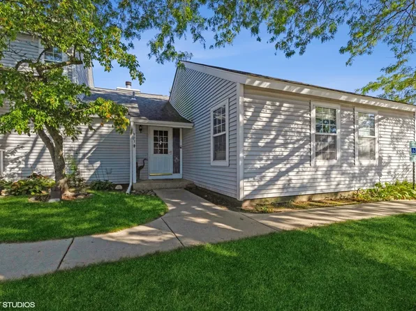 903 Bidwell Dr, Gurnee, IL 60031