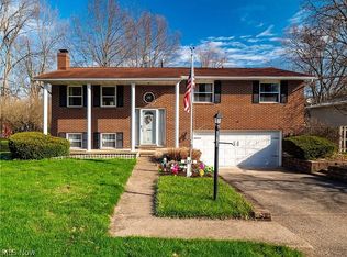34186 Gail Dr, North Ridgeville, OH 44039