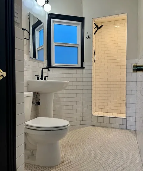 127 Main St #203 — Photo 2