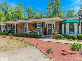 1775 Howard Rd, Autryville, NC 28318