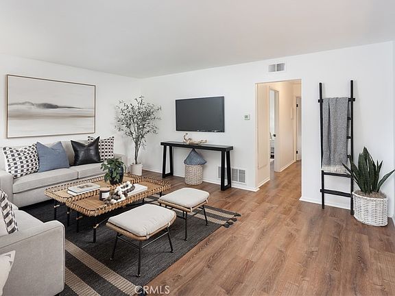 2nd image of 101 Rockwood #52