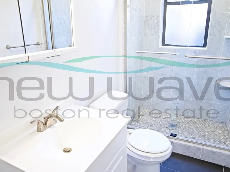 11 Queensberry St #22 — Photo 13