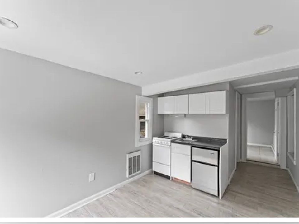 1st image of 39 Short Beach Rd #B