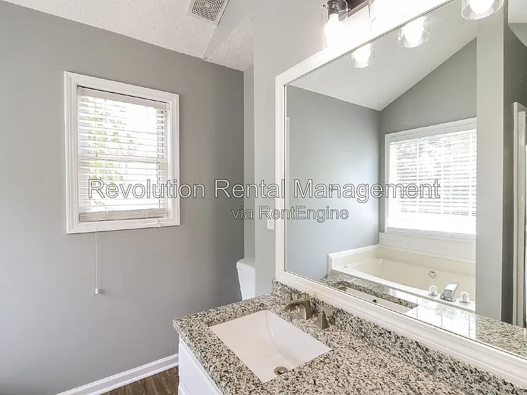 1055 Leighs Brook Way — Photo 12
