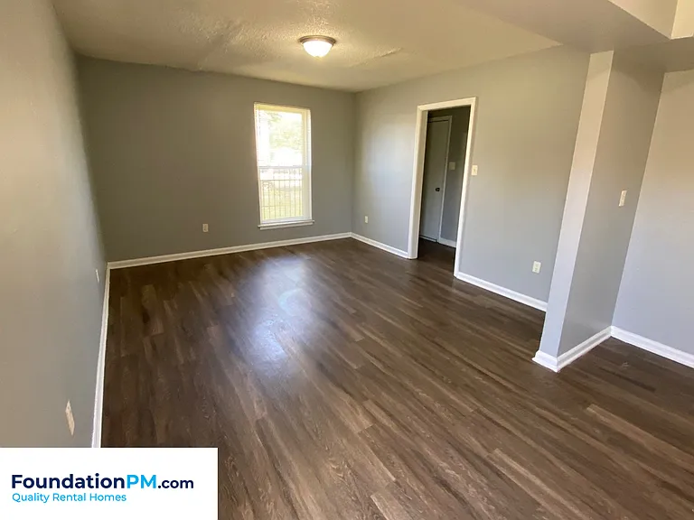 3448 Barbwood Dr — Photo 6