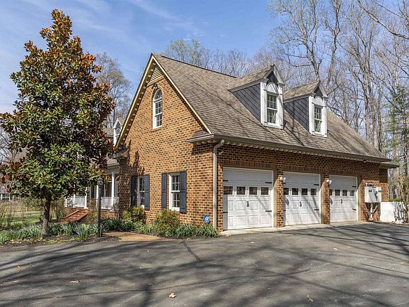 5th image of 3125 Beau Mont Farm Rd