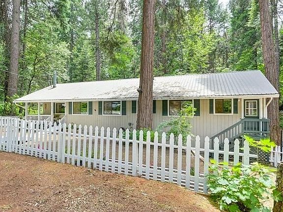 2nd image of 2913 Viona Road