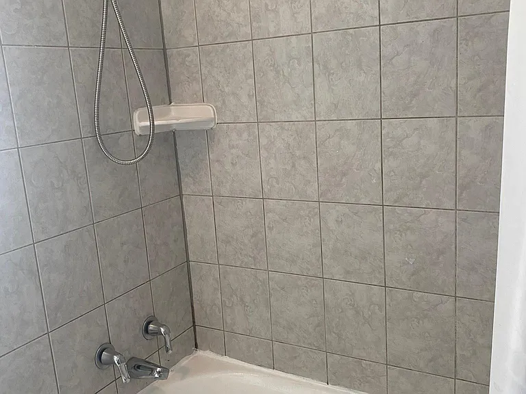 2906 Pyramid Ave — Photo 9