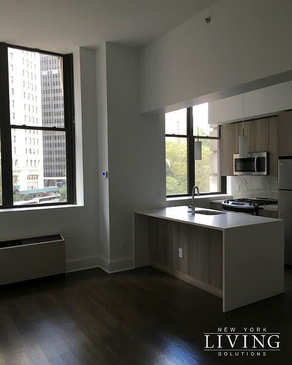 1st image of 15 Park Row APT 6O