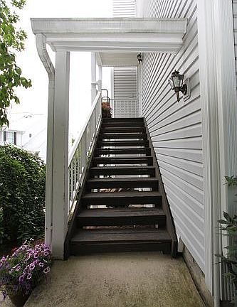 2nd image of 2913G S Woodley St #4