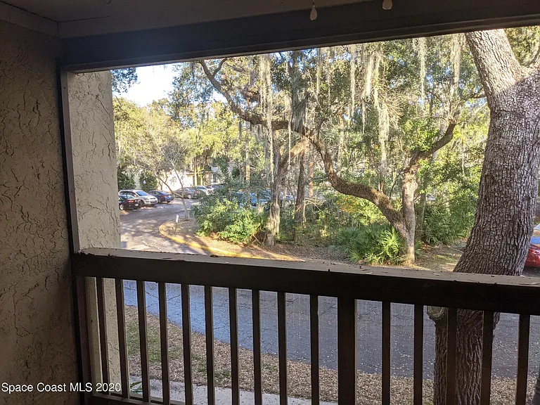 3510 Sable Palm Ln #E — Photo 18