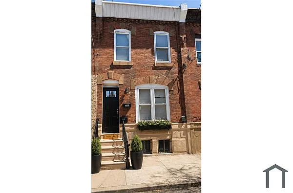 Building Photo - 1503 S Lecount St
