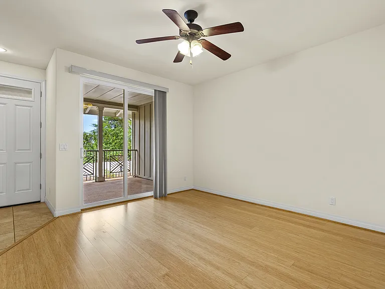 23 One Hali Ln #LANE8-202 — Photo 4