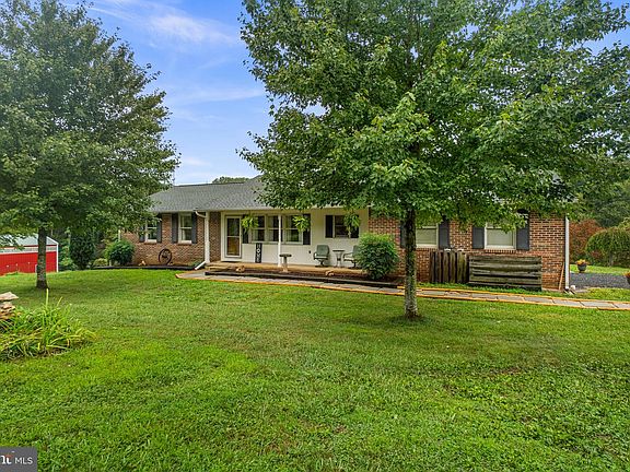 2nd image of 2710 Flintstone Rd
