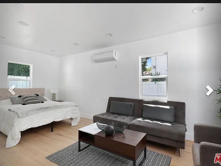 22054 Avenue San Luis — Photo 21