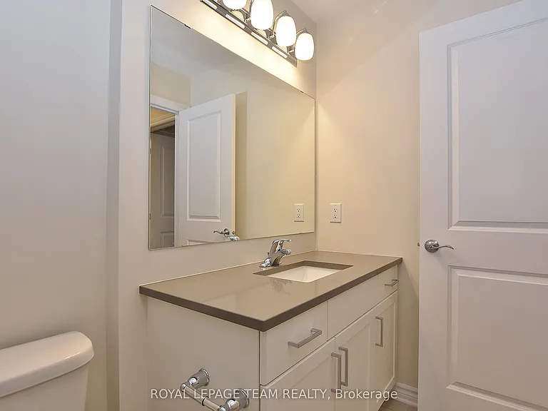 30 Rookie Cres — Photo 22