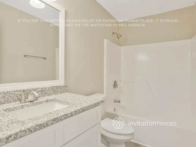 300 Jasmine Dr — Photo 15