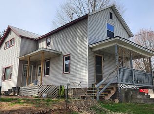 427 Harter St, Ionia, MI 48846