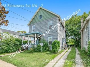 1058 Broadway Ave NW #2, Grand Rapids, MI 49504