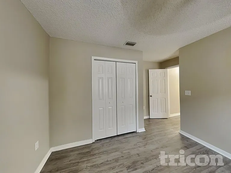 11759 Lynmoor Dr — Photo 13