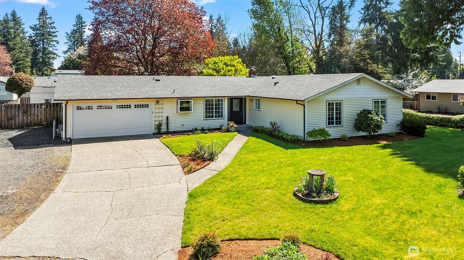 2813 Foster Court SW photo 1