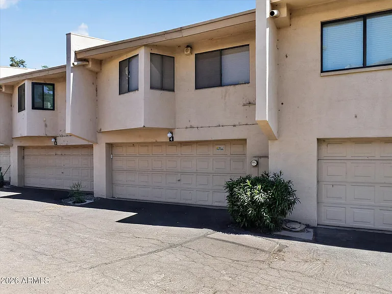 11444 N 28th Dr #4 — Photo 32