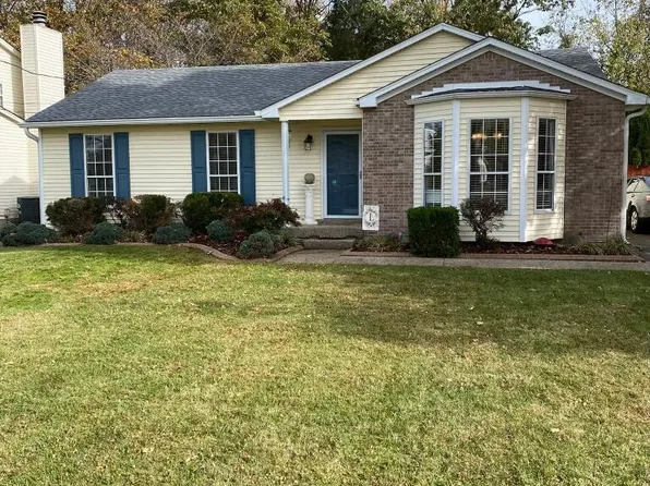 6613 Moorhampton Dr, Louisville, KY 40228