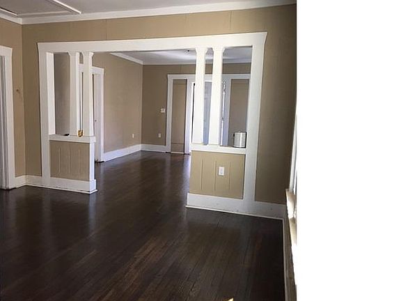 Family room & Dining room