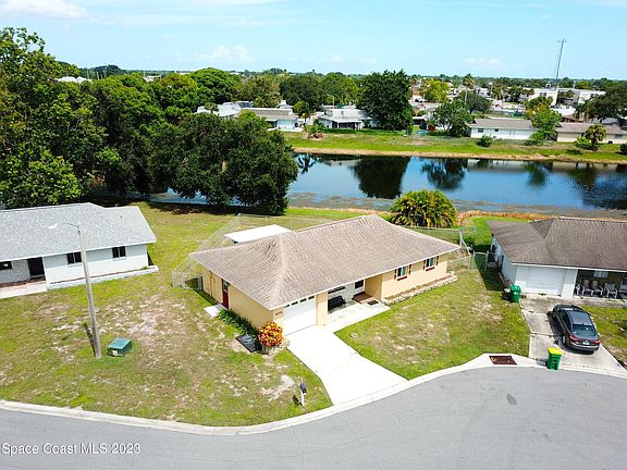 4th image of 2620 Via San Marino Ct