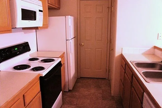 1164 S 5 W — Photo 4