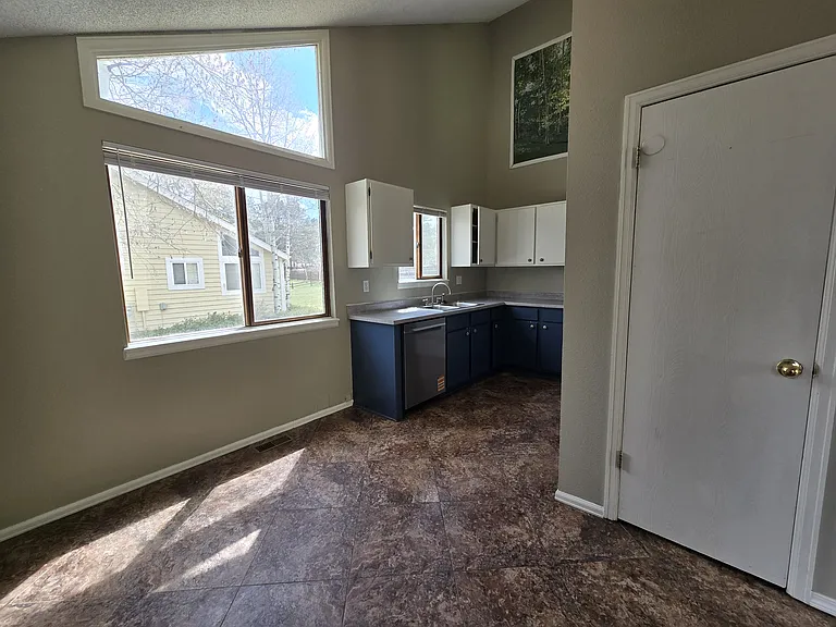 751 Columbine Village Dr #B — Photo 7