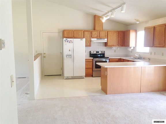 5th image of 230 Mia Dr