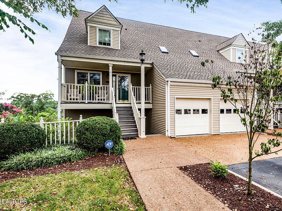 1st image of 512 Riverfront Way
