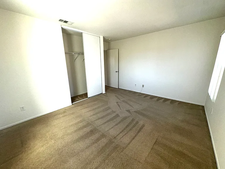 14820 Coachman Rd — Photo 5