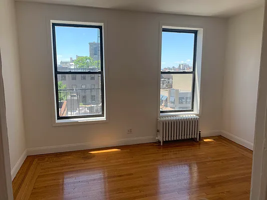 Rented by Leslie J. Garfield | media 13