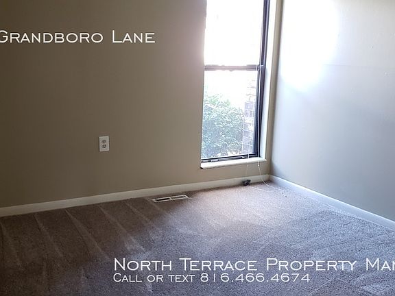 2nd image of 13925 Grandboro Ln