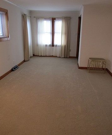 3rd image of 4101 N Ozanam Ave