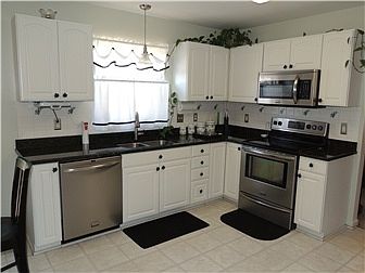 2nd image of 217 Niobrara Ln
