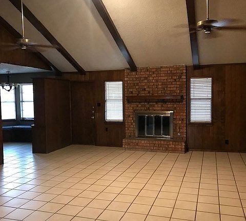 2nd image of 4302 Thornberry Dr