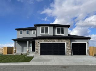 760 Blue Ridge Rd, Battle Mountain, NV 89820