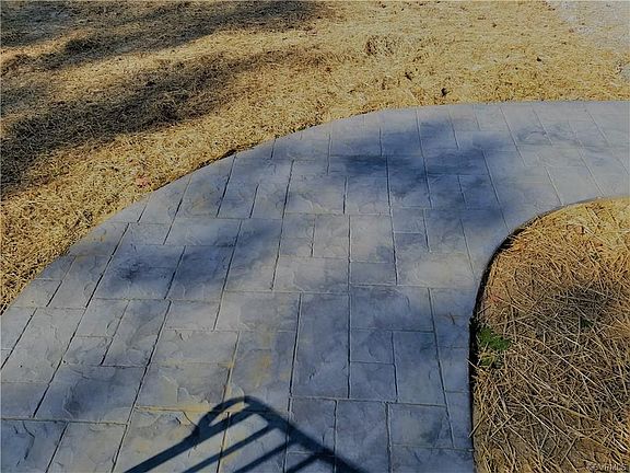 2nd image of 3001 Rycliff Ave