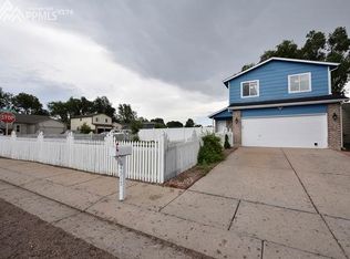 4515 Forsyth Dr, Colorado Springs, CO 80911
